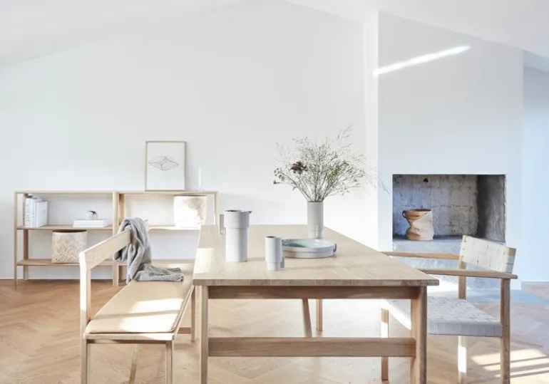 Form & Refine Alcoa tray, light grey