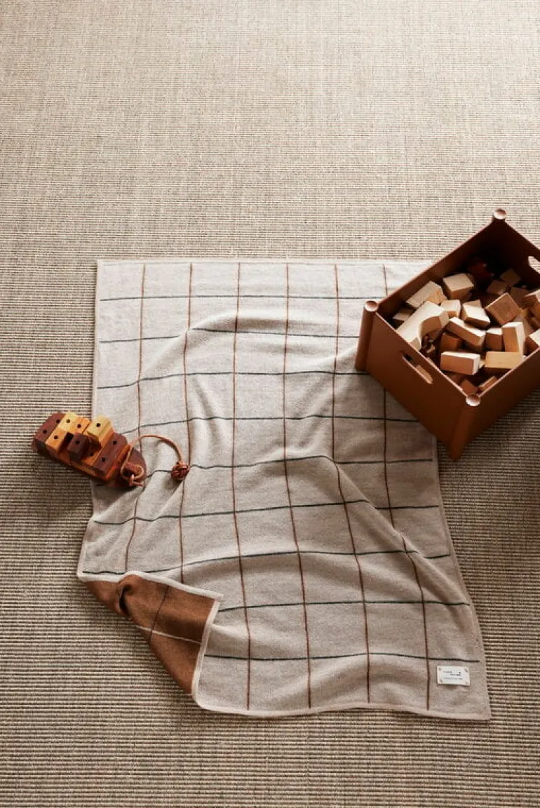 Form & Refine Aymara plaid, 70 x 100 cm, New Squares