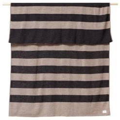 Form & Refine Aymara plaid, 130 x 190 cm,  pattern Ribbon