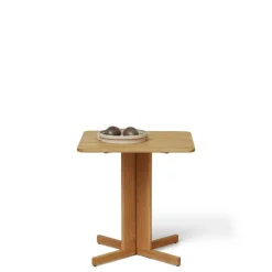 Form & Refine Quatrefoil table, 68 x 68 cm, oak