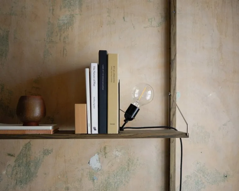 Frama AML Library Lamp