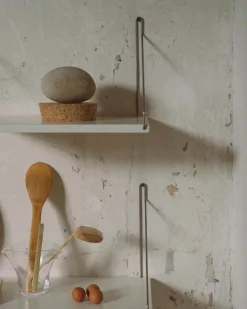 Frama D27 shelf, 60 cm, warm white steel