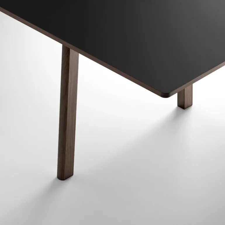 Fredericia Ana extension dining table, black - smoked oak