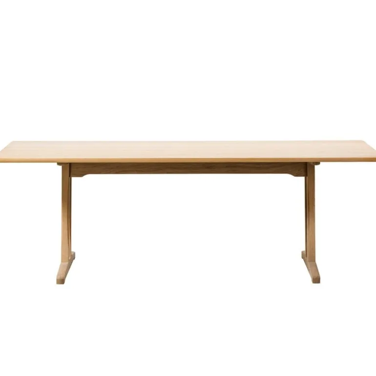 Fredericia C18 table, 220 x 90 cm, oiled oak