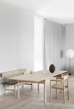 Fredericia Mogensen 3171 bench, soaped oak - black leather