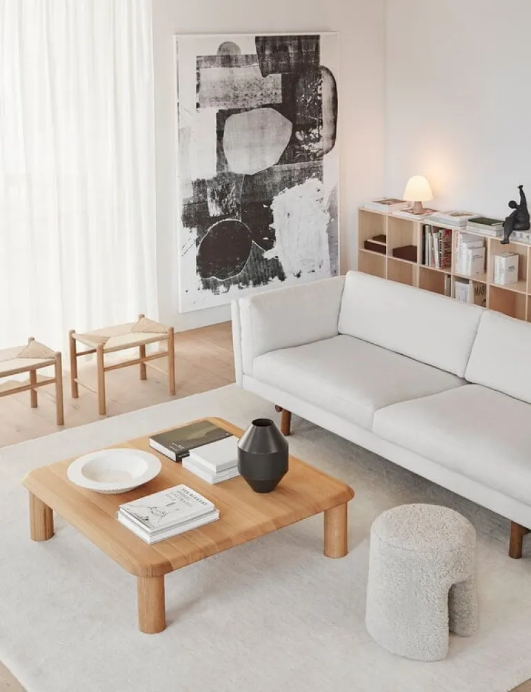 Fredericia Sequoia pouf, sheepskin Moonlight