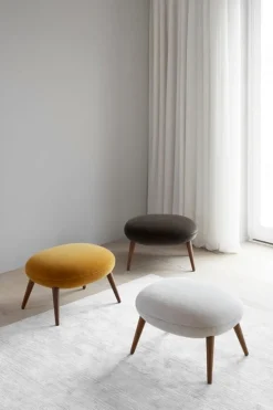 Fredericia Swoon ottoman, Hallingdal 130 - smoked oak