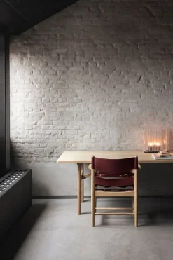 Fredericia The Spanish Dining Chair with armrests, cognac leather - soaped