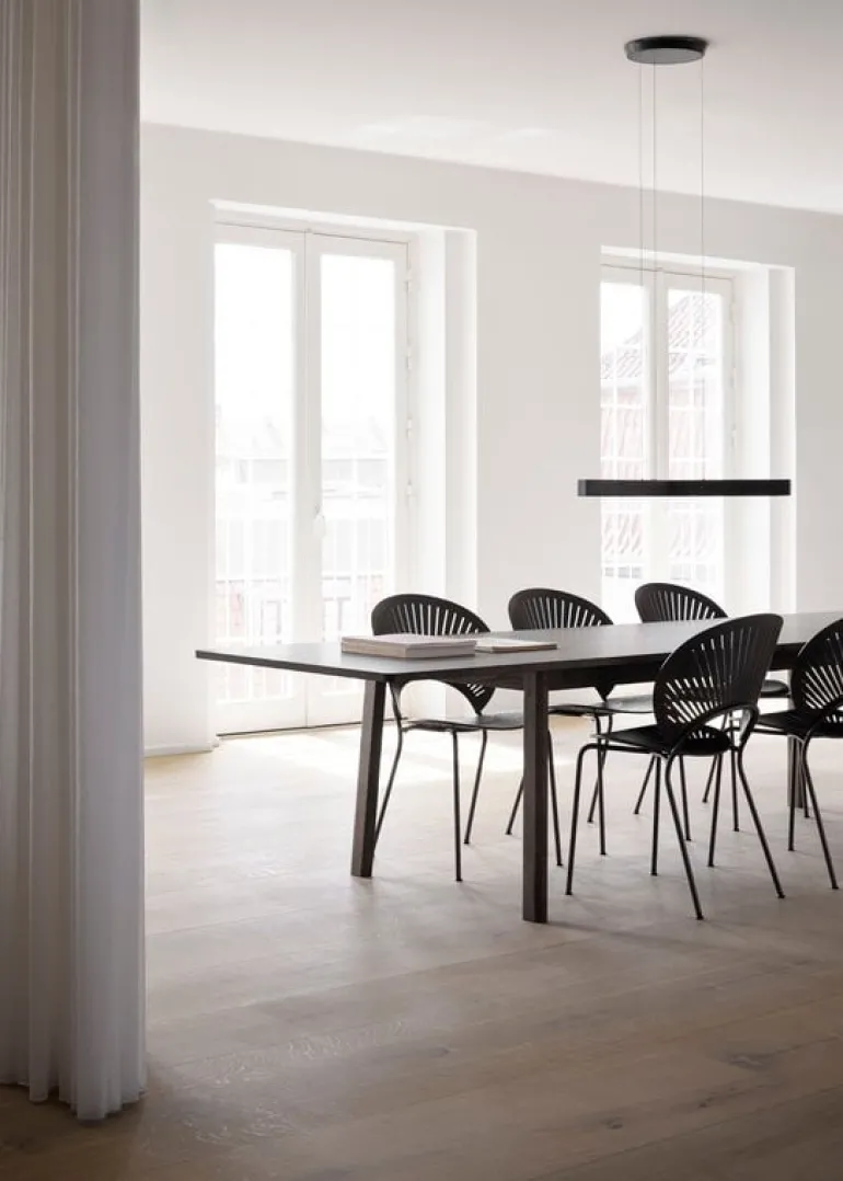 Fredericia Trinidad chair, black ash - black