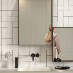 Frost Nova2 soap dispenser 1, black