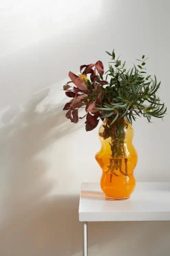 Fundamental Berlin Muse vase, large, saffron
