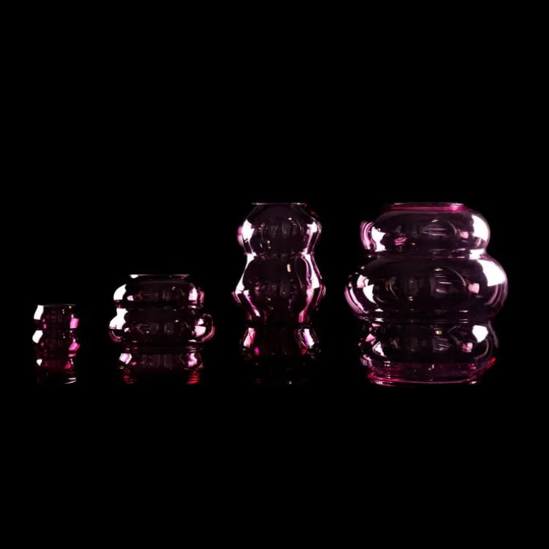 Fundamental Berlin Muse vase, large, rubine