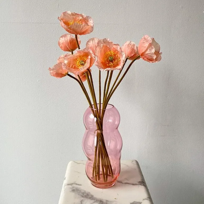 Fundamental Berlin Muse vase, large, rubine