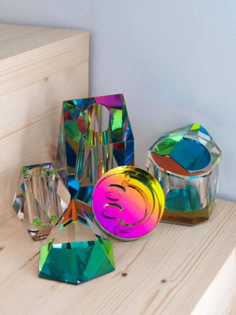 Fundamental Berlin Smile paperweight