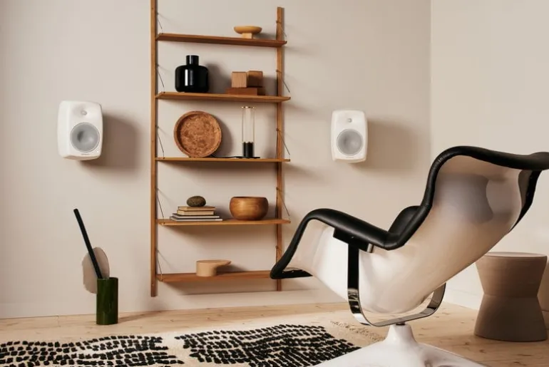 Genelec G Four active speaker, EU 230V, white