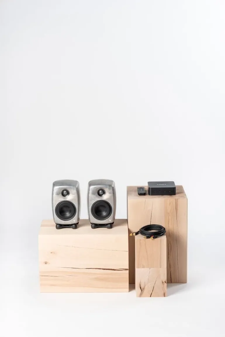 Genelec G Two (B) active speaker, RAW aluminium