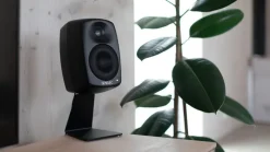 Genelec G Two (B) active speaker, black