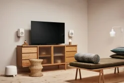 Genelec G Two (B) active speaker, white