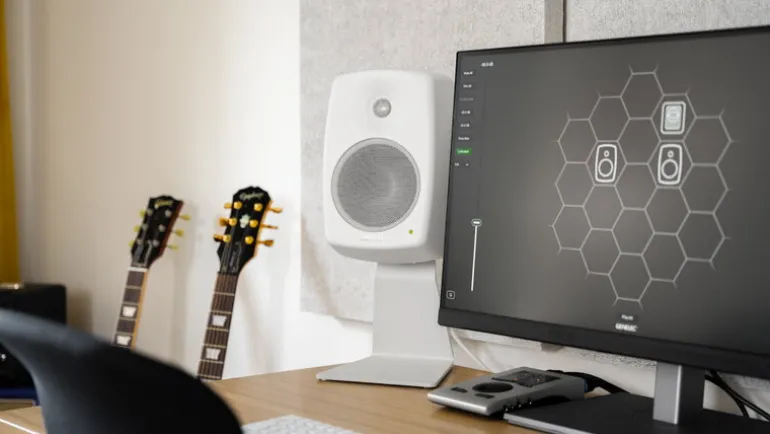 Genelec Table stand for G Three speaker, L shaped, black