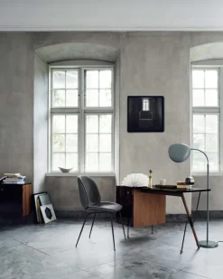 GUBI 62 Desk, walnut - black