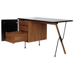 GUBI 62 Desk, walnut - black