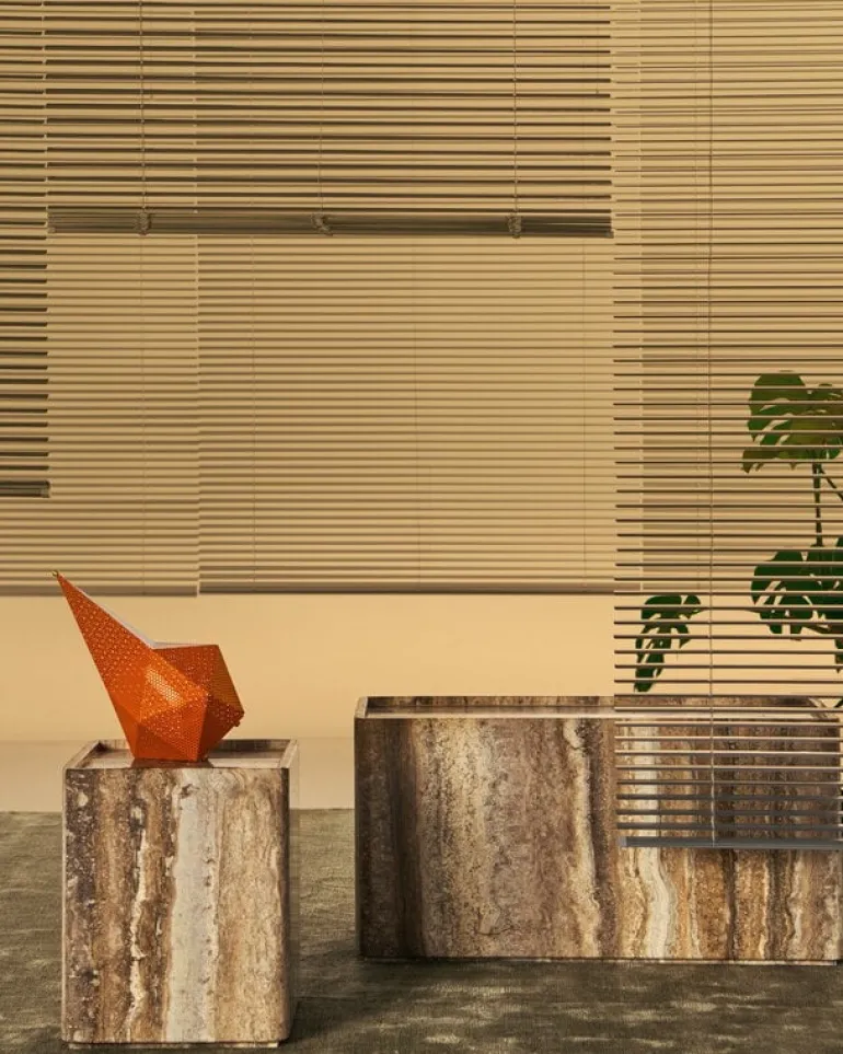 GUBI Bagdad portable lamp, international orange