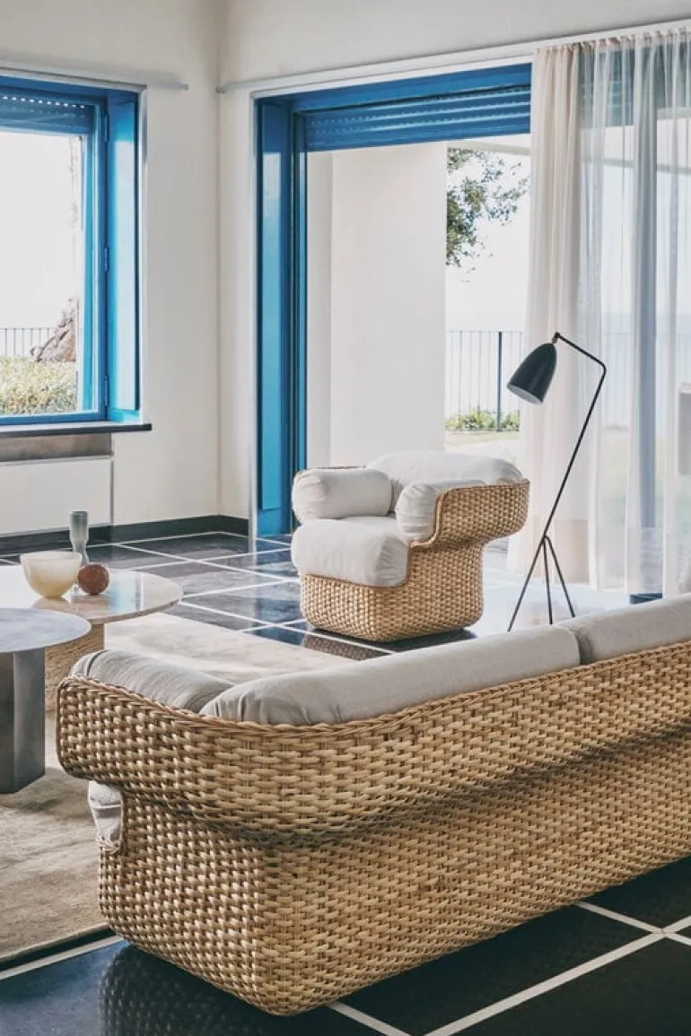 GUBI Basket lounge chair, rattan - Lorkey 40