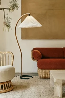 GUBI Basket 3-seater sofa, rattan - Belsuede Special FR 133