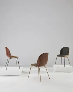 GUBI Beetle chair, black chrome - oak - grey leather Soft