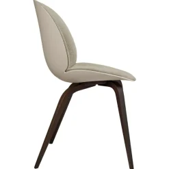 GUBI Beetle chair, smoked oak - beige - Light Boucle 008