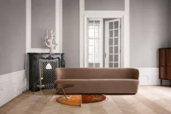 GUBI Bestlite BL1 table lamp, brass - bone china