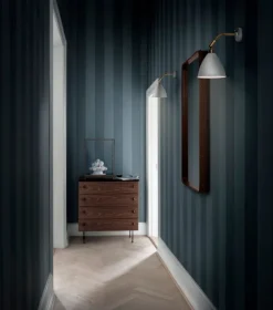 GUBI Bestlite BL7 wall lamp, chrome - black semi matt