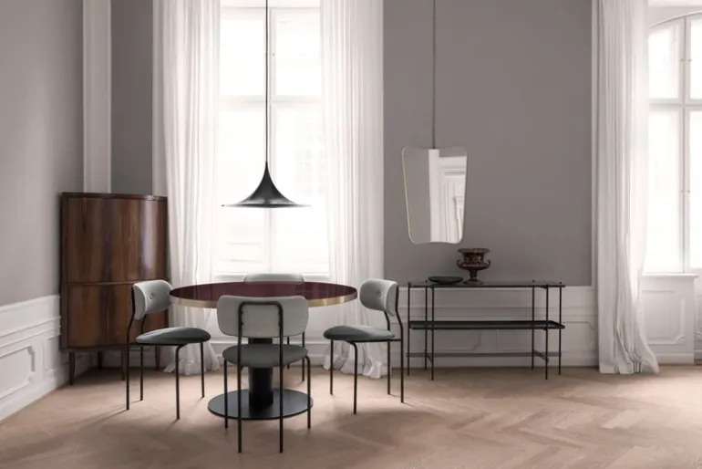 GUBI F.A. 33 mirror, 54 x 80 cm, polished brass