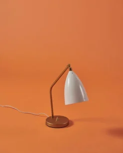 GUBI Gräshoppa table lamp, alabaster white, glossy