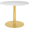 GUBI GUBI 1.0 lounge table, round 80 cm, brass - white marble