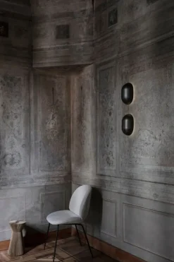 GUBI Howard wall lamp, gunmetal brass