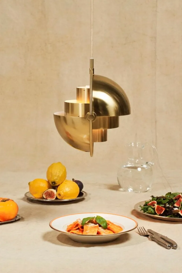 GUBI Multi-Lite pendant, small, brass - shiny brass