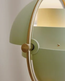 GUBI Multi-Lite table lamp, brass - desert sage