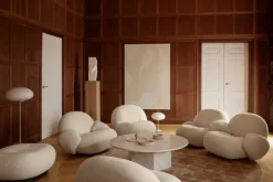 GUBI Pacha lounge chair with armrest, pearl gold - Karakorum 001