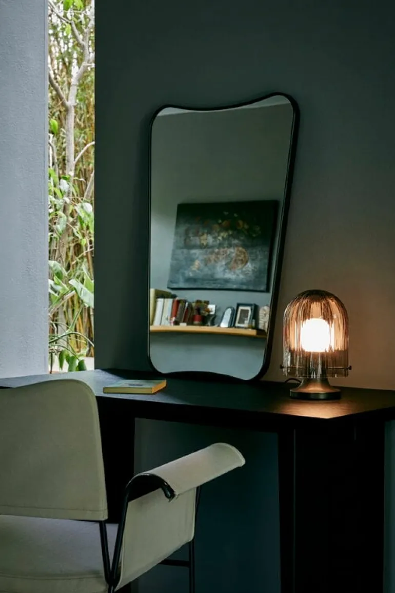 GUBI Seine table lamp, antique brass - smoke