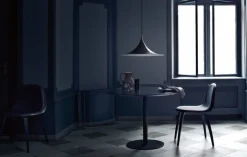 GUBI Semi pendant 47 cm, matt black