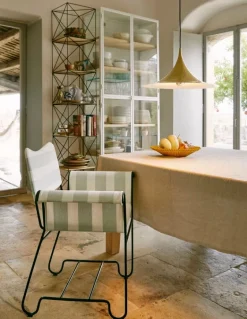 GUBI Tropique chair, classic black - Leslie Stripe 20