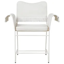 GUBI Tropique chair with fringes, classic white - Leslie 06