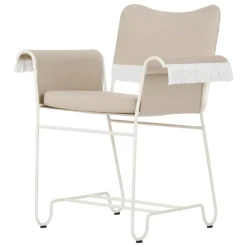 GUBI Tropique chair with fringes, classic white - Leslie 12