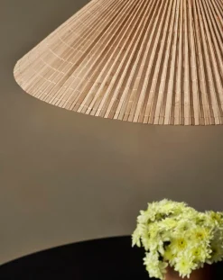 GUBI Tynell 1972 pendant, 60 cm, brass - bamboo