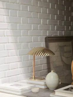 GUBI Tynell 5321 table lamp, brass - rattan