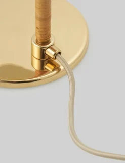 GUBI Tynell 5321 table lamp, brass - rattan