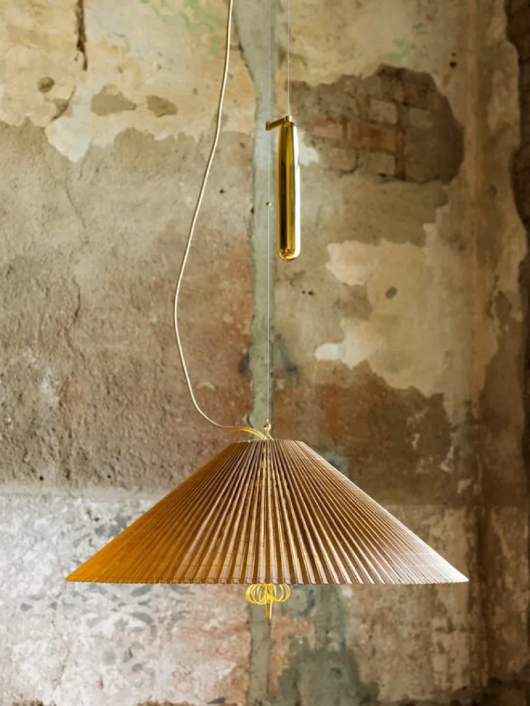 GUBI Tynell A1972 pendant, 60 cm, brass - bamboo