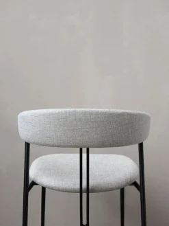 GUBI Violin chair, fully upholstered, Gabriel tempt 60152