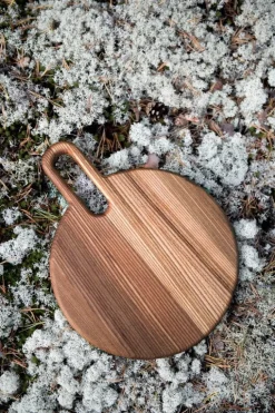 Hanna Saari Halikko cutting board, round, elm